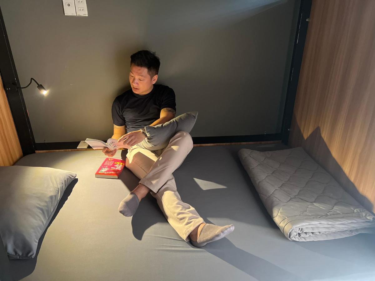 Saigon 118 Hostel And Cafe Хошимин Екстериор снимка
